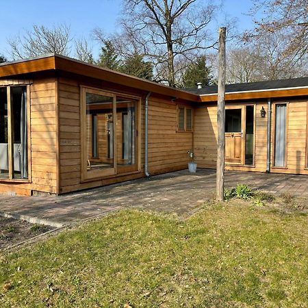Bungalowpark Het Verscholen Dorp ハルデルウェイク エクステリア 写真