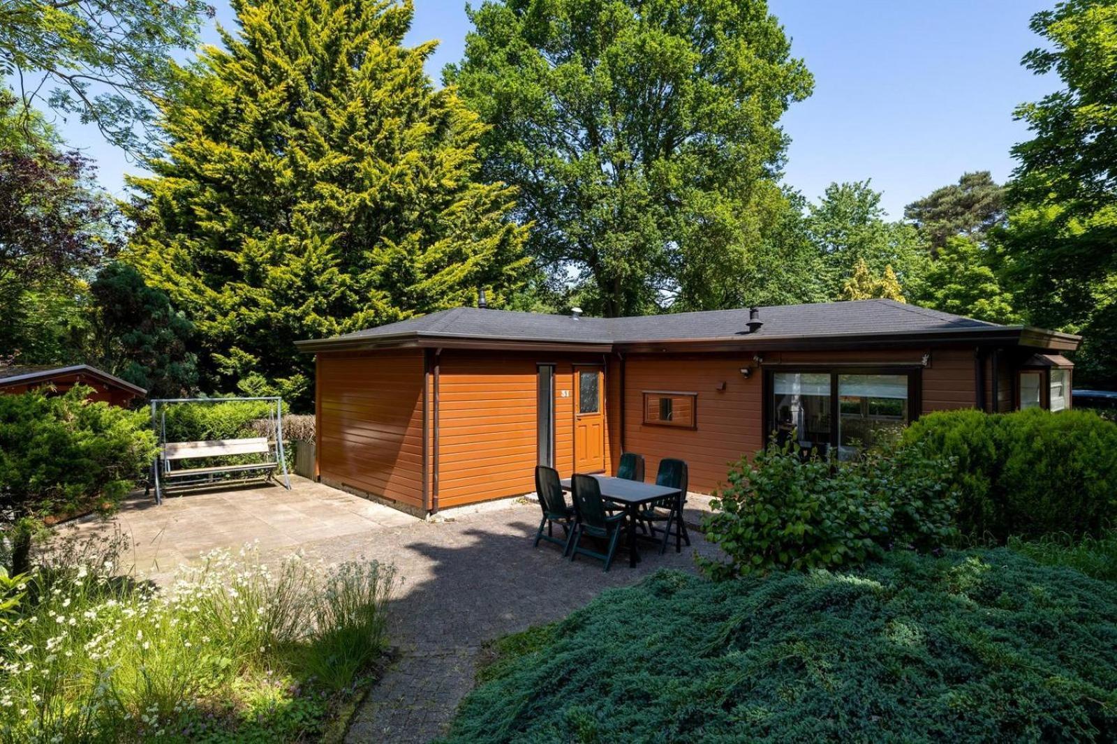 Bungalowpark Het Verscholen Dorp ハルデルウェイク エクステリア 写真