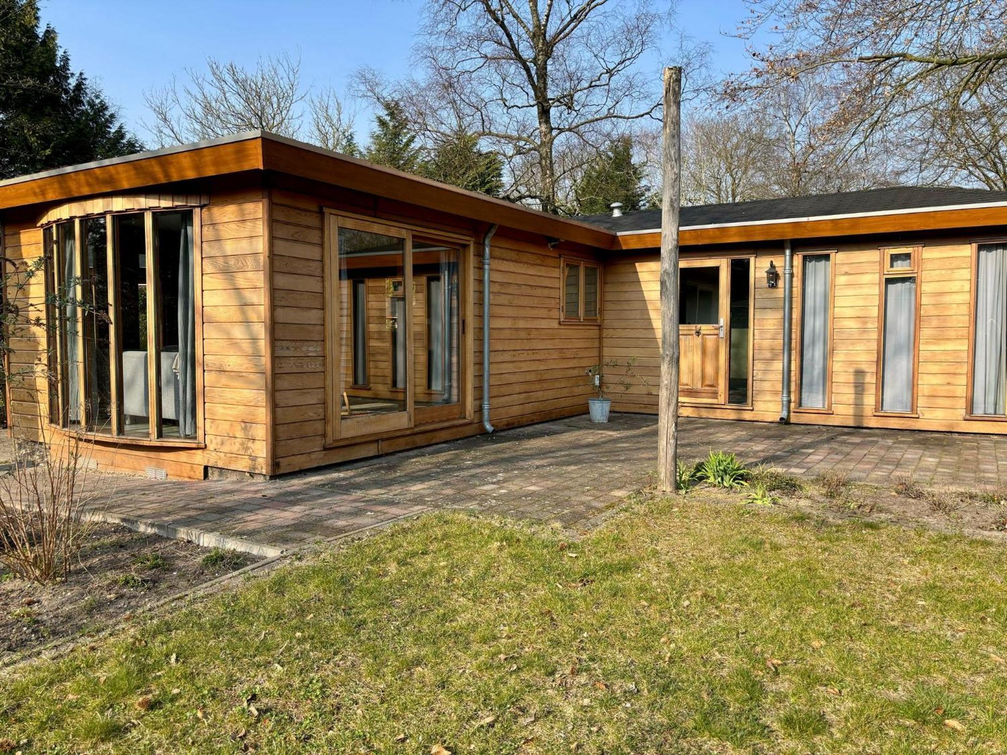 Bungalowpark Het Verscholen Dorp ハルデルウェイク エクステリア 写真